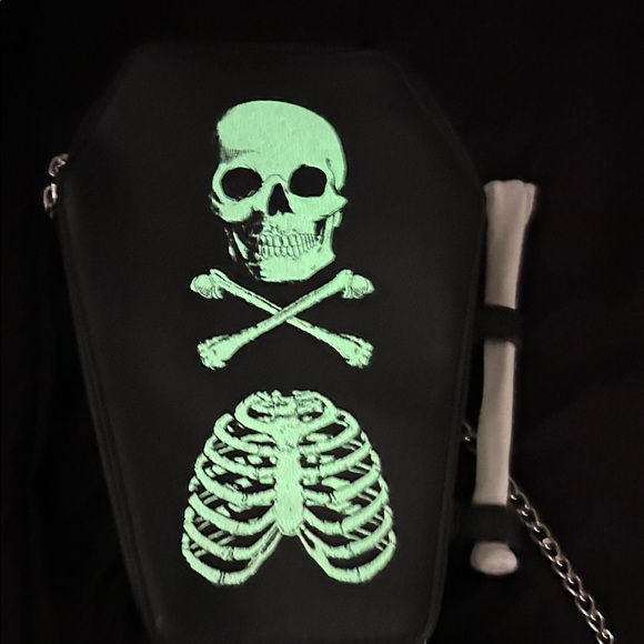 Black Coffin Crossbody Bag with Skeleton Design glow in the dark - Picture 2 of 11